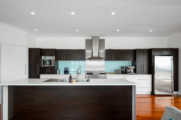 Furnished Character Home with Breathtaking City Views - Photo 1