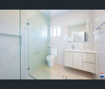 12A CARNATION AVENUE, Claremont Meadows, NSW 2747 - Photo 5