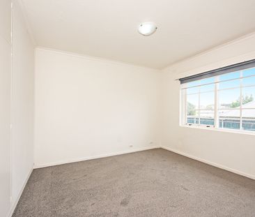 7/204 Neerim Road, Carnegie VIC 3163 - Apartment For Rent | Domain - Photo 3
