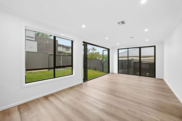 Modern Family Living Opposite Jones Reserve - Photo 1