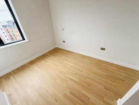 2 bedroom apartment to rent - Photo 4