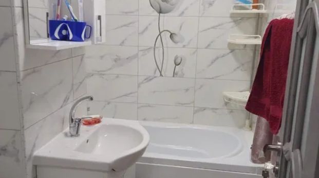 2 camere, semidecomandat, 54 mp, de inchiriat apartament in zona Maratei, Piata Maratei, Cod 162273 - Photo 1