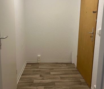 Altersfreundliches Wohnen - 1 Zimmer-Wohnung mit Aufzug, Dusche und... - Photo 2