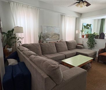 For Lease - 8 Callalily Road, Brampton, Ontario - Photo 2