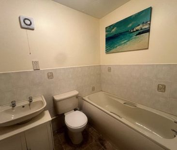 Horwood Place, Mauchline - Photo 4