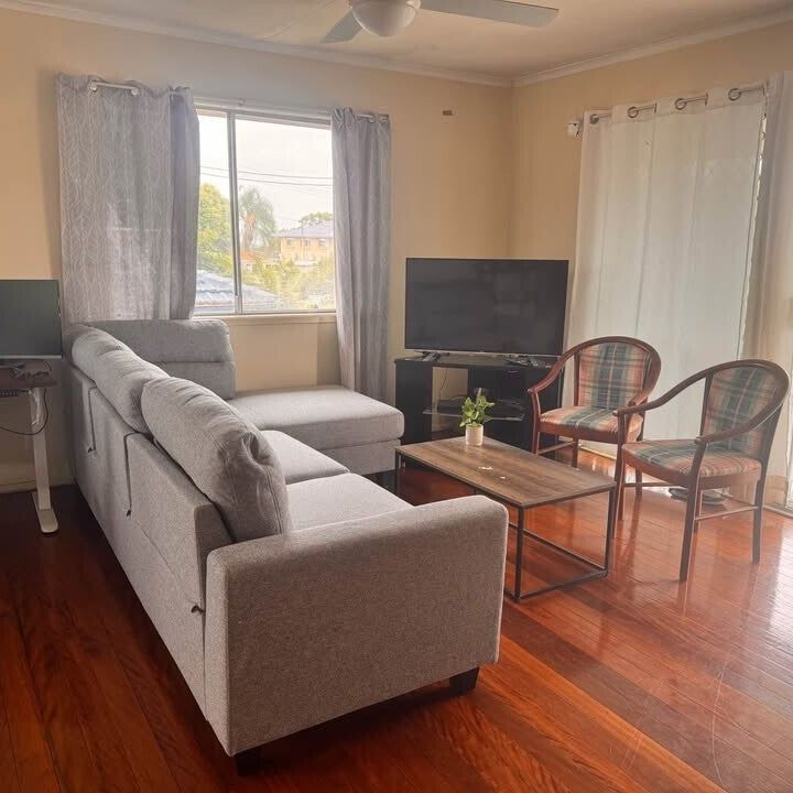 Sunnybank Hills - Photo 1