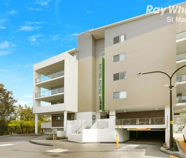 EXTRA LARGE 3 BEDROOM UNIT PLUS STUDY WITH 2 CARSPACES - Photo 5