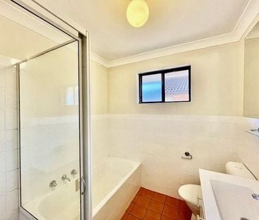 Beautifully Renovated Two-Bedroom Unit! - Photo 5