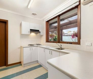PRIVACY, SPACE & LOCATION - Photo 2