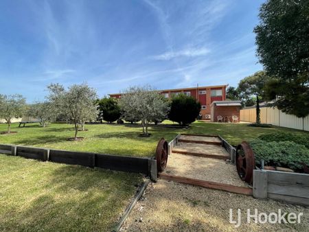 2 Bedroom Brick Unit on Ross Hill - Photo 5