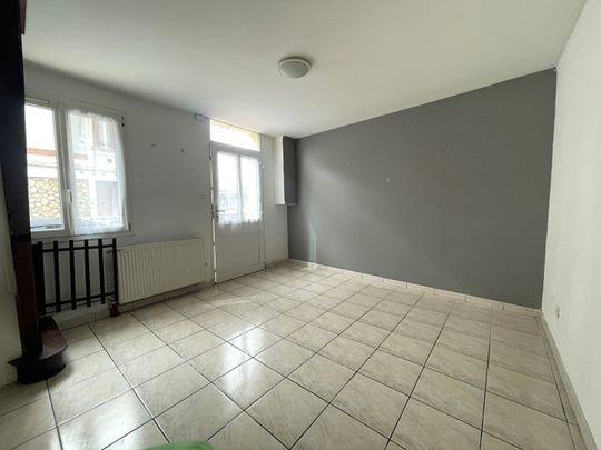 Location Maison 4 pièces 65m² - Photo 1