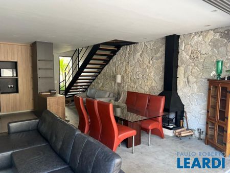 Casa Em Condomínio - Foto 2