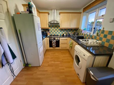 Ottrells Mead - Photo 2