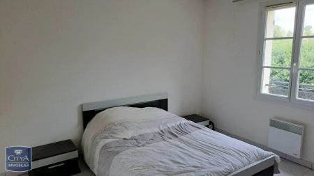 Appartement à louer 2 pièces 45m² - Photo 2