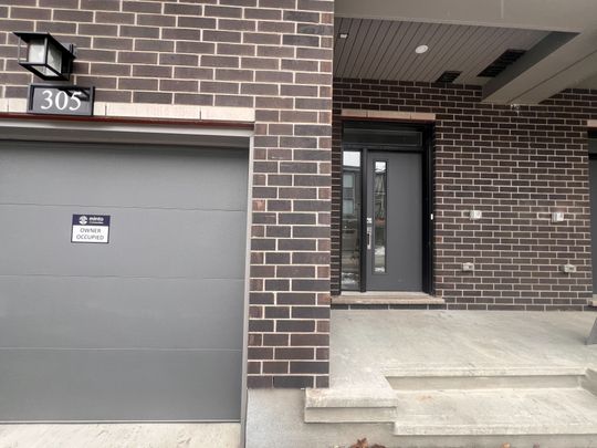 For Lease - 305 Clearpath Private, Kanata, Ontario - Photo 1