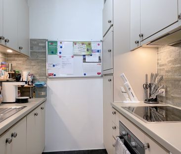 Gelijkvloers appartement met 2 slpks én tuintje - Photo 1