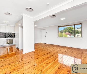 Modern 3-Bedroom Home in a Prime Wentworthville Location - Photo 5