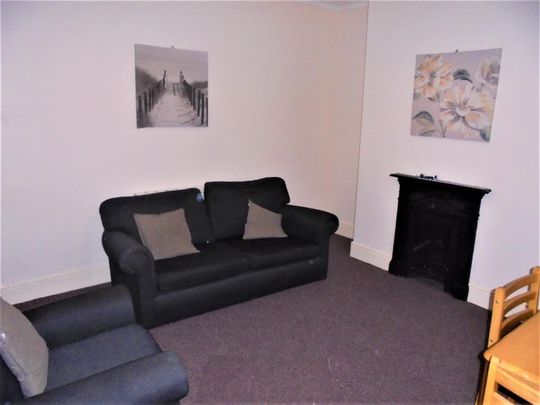 Colenso Grove, Leeds, LS11 0DG - Photo 1