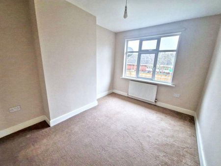 Harewood Road, Gosforth, Newcastle upon Tyne, Tyne and Wear, NE3 5JT - Photo 2