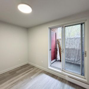 2 Chambres 1 Salle De Bain - 2346 Rue Chapleau, Montréal - Photo 2