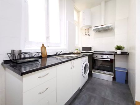 Nice room in Madrid - Photo 3