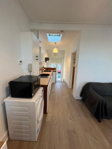 1 bedroom flat to rent - Photo 5