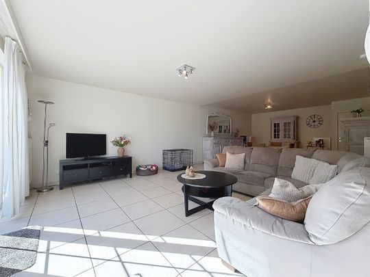 Gelijkvloers appartement met 2 slaapkamers te Peer - Photo 1