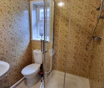 1 bedroom semi-detached house to rent - Photo 4