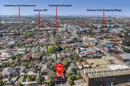 Two Bedroom Villa with Lock Up Garage in Prime Location! - Photo 3