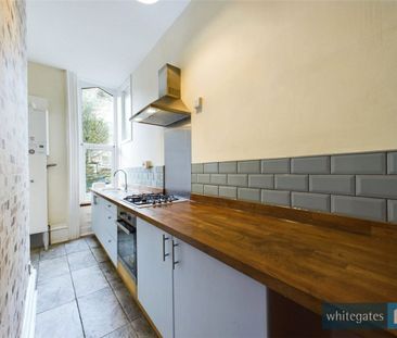 Oak Mount, Bradford, West Yorkshire, BD8 - Photo 2