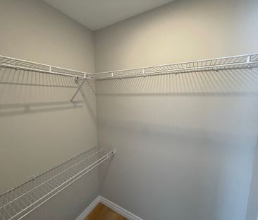 For Lease - 130 Terrace Hill Street Unit# Rear, Brantford, Ontario - Photo 3