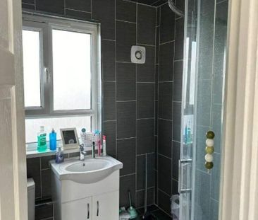 House share to rent - Photo 5