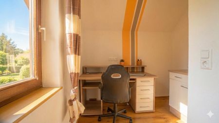 Bezauberndes EFH mit großzügigem Grundstück - Photo 3