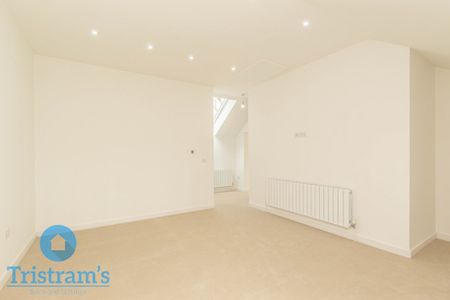 Lacewood Close, Bestwood Village - Photo 4