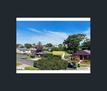 Top Floor Apartment - Perfectly located - Close to Transport - Photo 6