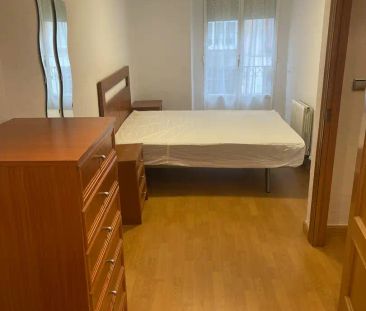 Piso de alquiler en C. Sta. Clara, Santa Teresa - San Pedro Cardeña - Foto 3