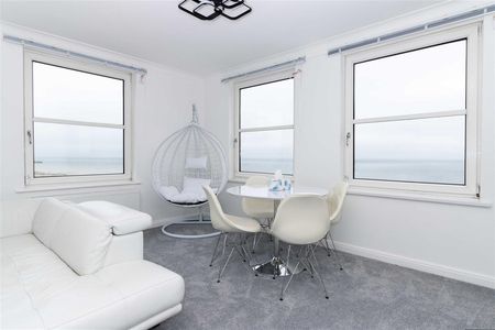 West Parade, Worthing - Photo 3