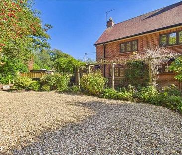 Pound Green Cottages, Goring Lane, Wokefield Green, Mortimer, RG7 - Photo 3