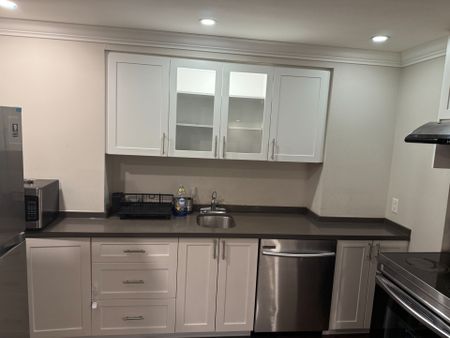 For Lease - 445 Rivermont Road Unit# Bsmt, Brampton, Ontario - Photo 2