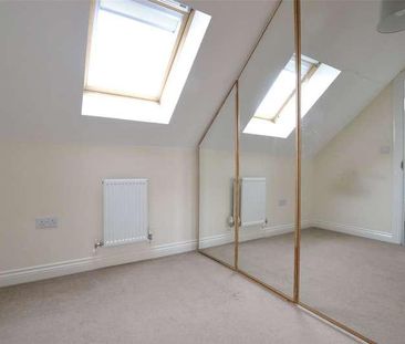 Locking Drive Kingsway, Quedgeley, Gloucester, Gloucestershire, GL2 - Photo 3