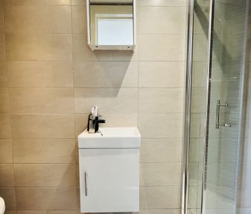 BEDROOM 4 – LARGE DOUBLE ENSUITE - Photo 6