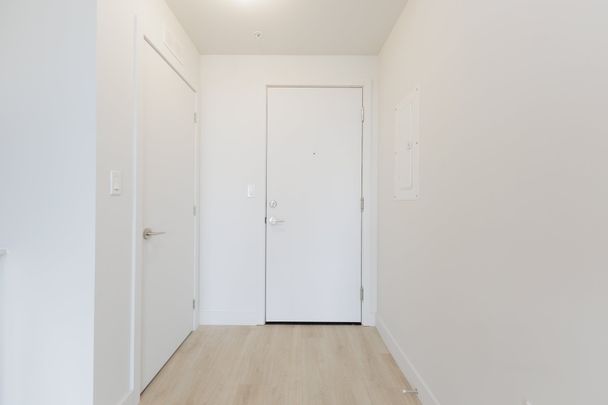 37 Boul. Brunswick, apt. 402 - Photo 1