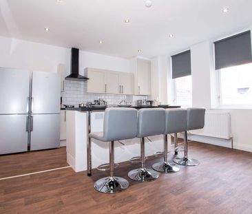 Modern Coliving House Share in Gateshead Room 3 - Photo 3