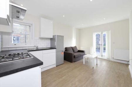 Price £415 pw - Available Now - Furnished - Photo 3