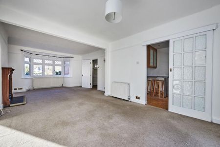 4 bedroom semi-detached house to rent - Photo 2