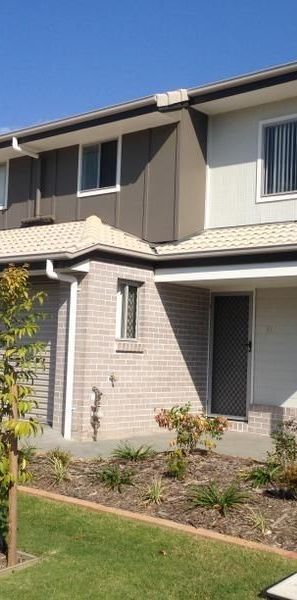 41/104 River Hills Road, Eagleby QLD 4207 - Townhouse For Rent - $560 | Domain - Photo 1