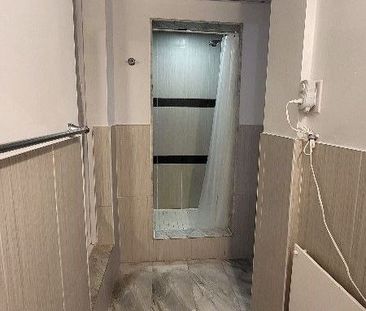 For Lease - 2637 Eglinton Avenue, Toronto, Ontario - Photo 5