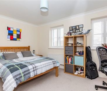 3 bedroom end of terrace house to rent - Photo 4