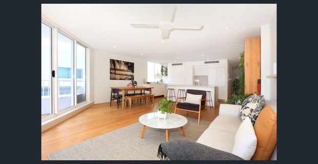 Live the Gold Coast Dream! - Photo 1