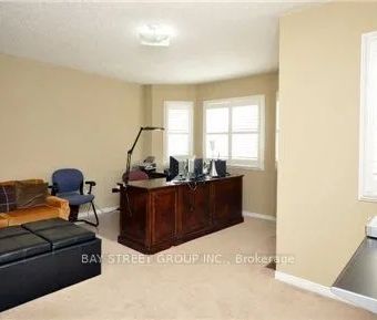 Detached Home For Lease | W9237504 - Photo 6